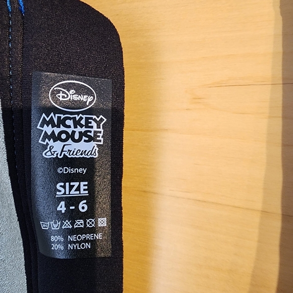 Mickey Swim Vest Kid Age 2/4 &4/6 - Picture 5 of 6